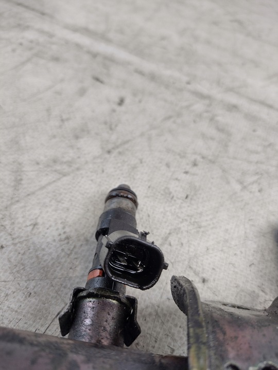 фото №10, Планка впрыскивающий nissan micra k12 1,2b