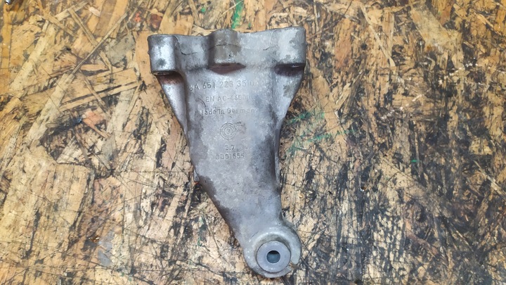 фото №5, Mercedes w212 2.2 cdi лапи двигуна a6512233404
