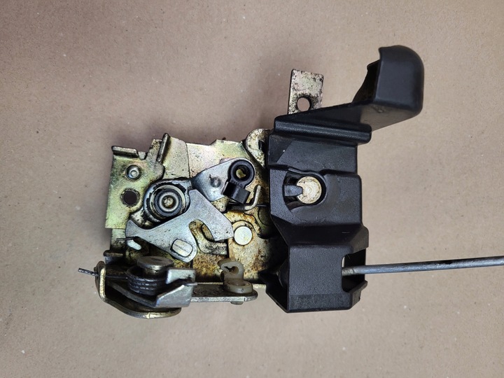 фото №9, Замок двері правий перед opel kadett espero nexia 90120865 daewoo