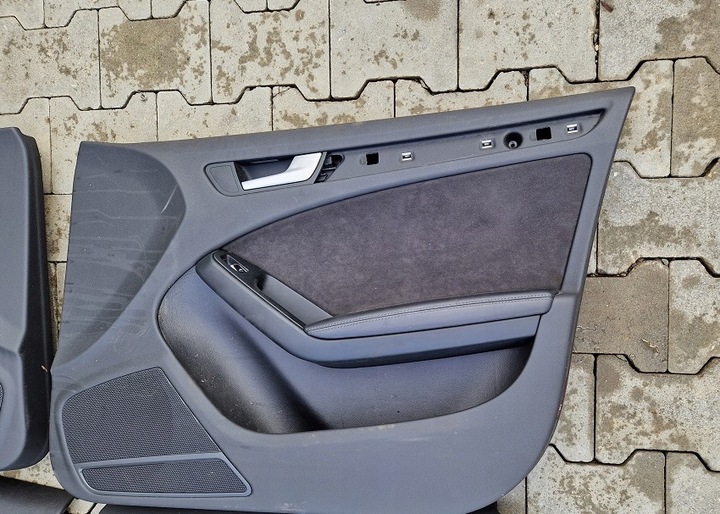 фото №3, Audi a4 b8 боковина оббивка двері перед зад alcant