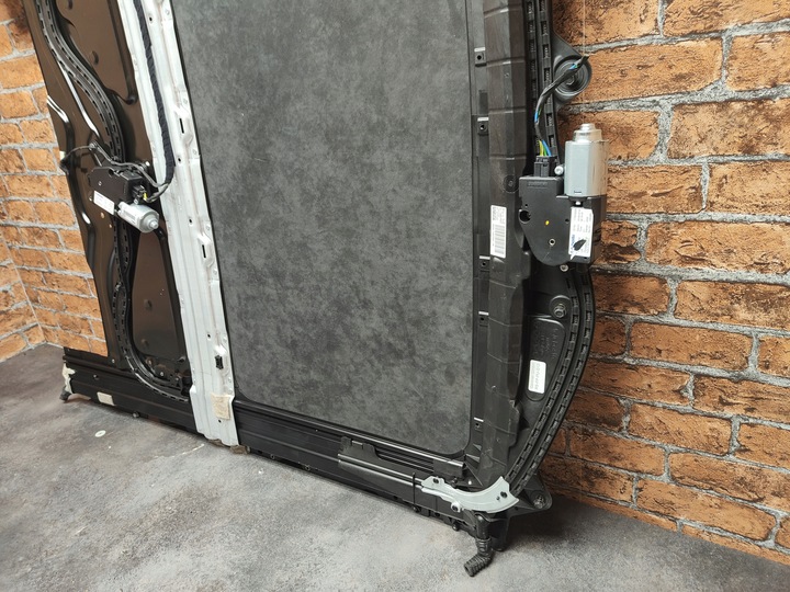 фото №14, Bmw g11 люк крыша сдвижной стеклянный алькантара