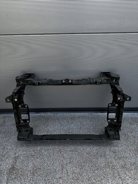 фото №1, Pas переднее усилитель лобовое audi q7 q8 идеальные