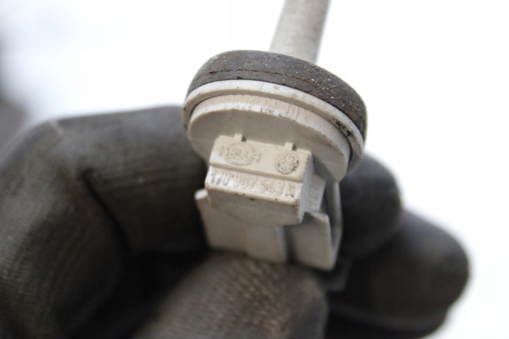 фото №9, Vw golf iv passat b5 датчик tempertaury нагрівача 1j0907543a
