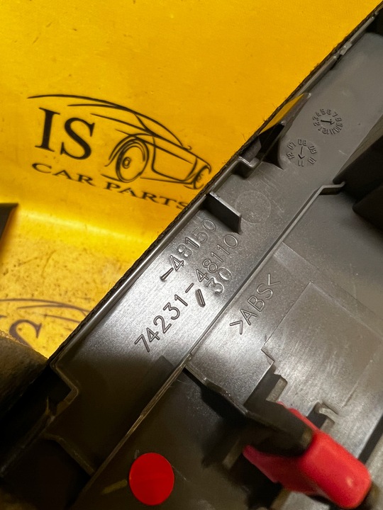 фото №8, Переключатель стёкла пассажира перед lexus rx 450h iii 3 al10