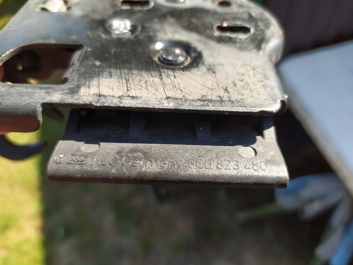 фото №6, Замок засов капота 3c0823480 - vw passat b6