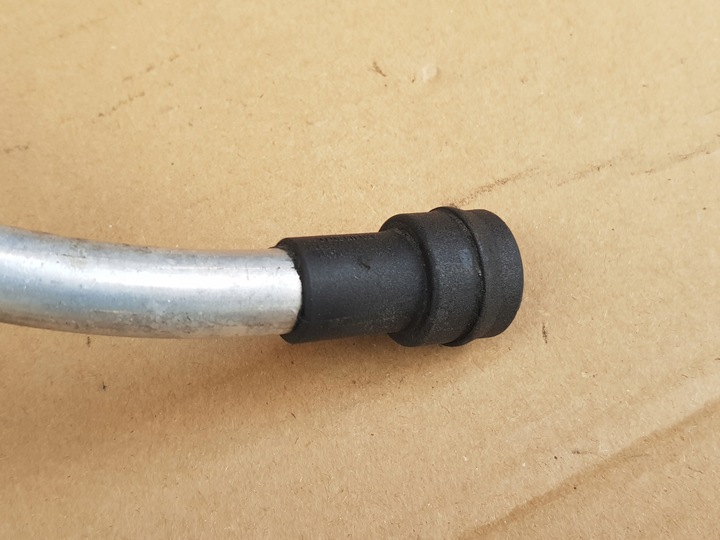фото №8, Трубка щупа масла / audi a2 1.4 tdi amf 75km / 8z0115703c / оригинал