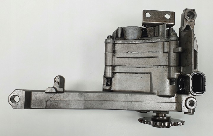 фото №1, Насос масла масляная mercedes w209 cdi 6421810801