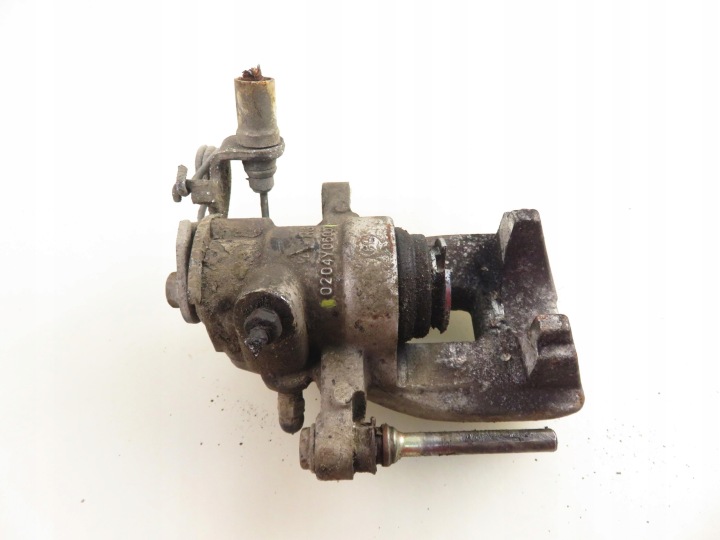 фото №5, Суппорт правый зад citroen c4 i 1.6 16v - nfu tu5jp4 0204y06007