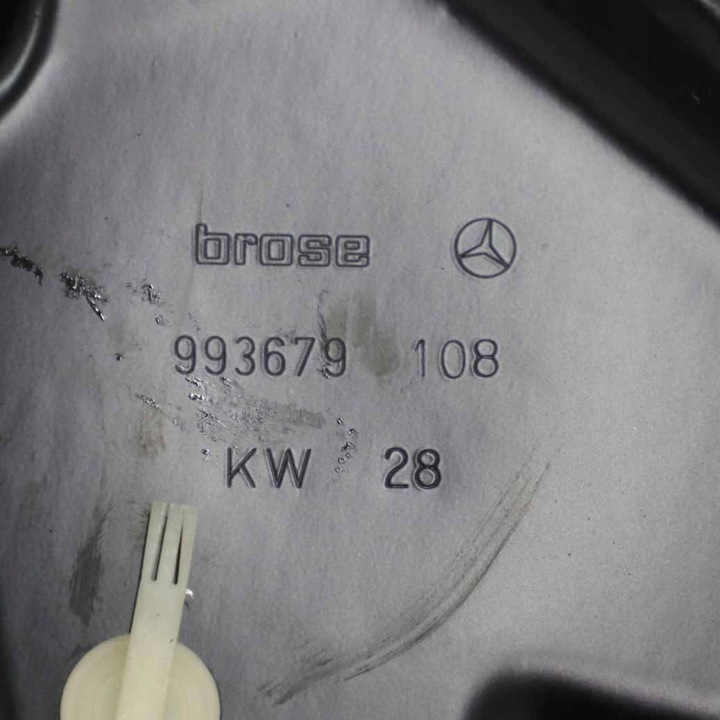 фото №10, Mercedes w164 подъемник стекла правый зад крепление