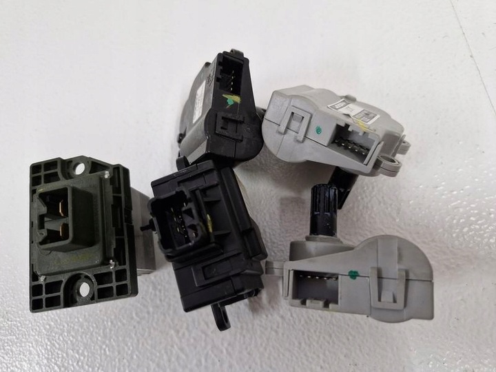 фото №7, Hyundai tucson iii sportage iv двигатели моторчик нагревателя резистор kpl