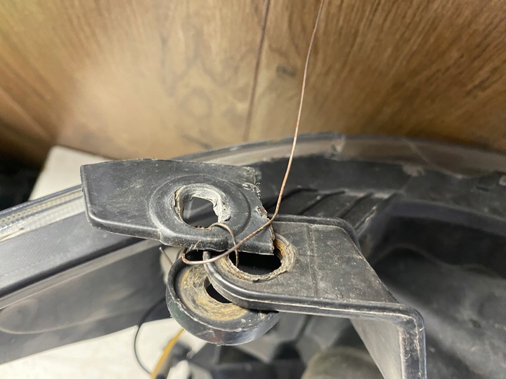 фото №5, Toyota hilux лампа правые левый перед комплект