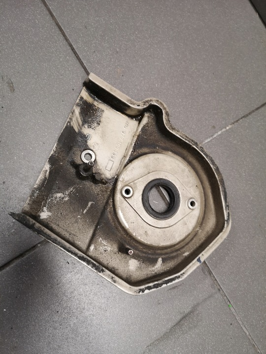 фото №6, Корпус розподільний вал audi a8 d2 3.7 aew 077109146