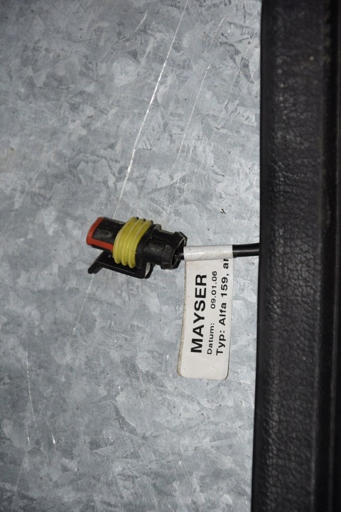 фото №3, Alfa romeo 159 прокладка двері праві перед з підігрівом