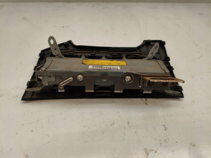 фото №9, Toyota avensis t27 подушка коленная 73900-05030