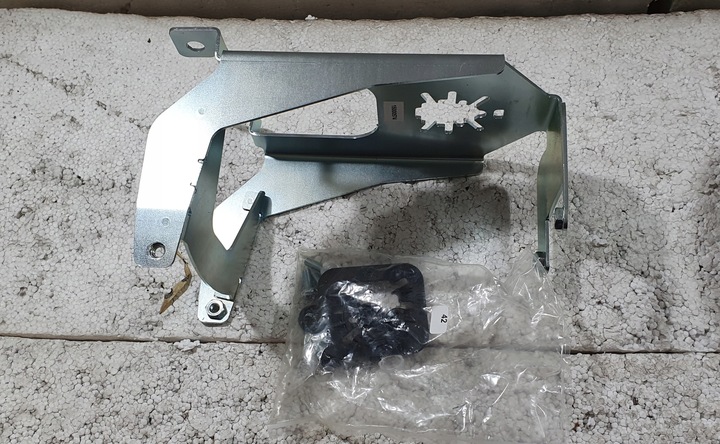 фото №7, Подлокотник peugeot 208 2012-2016 оригинал новый