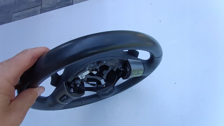 фото №11, Руль toyota yaris ii 06-11 кожа з лепестки
