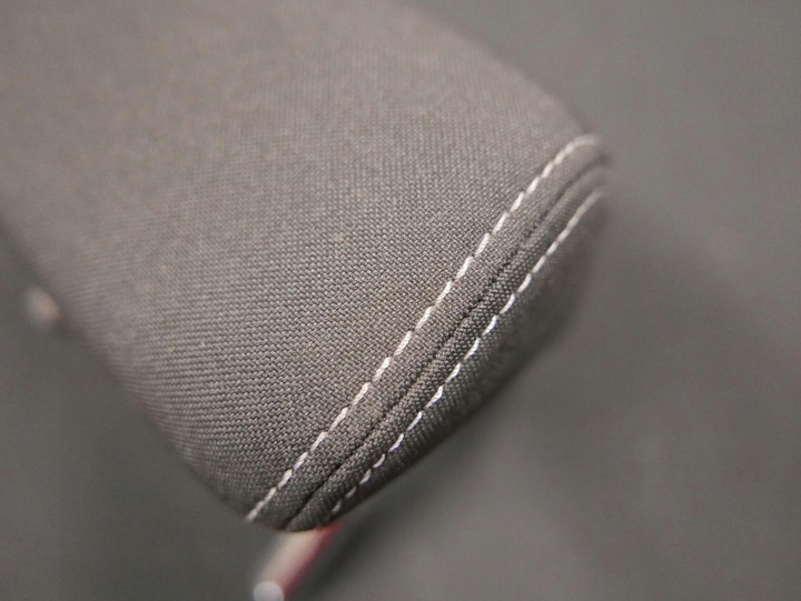 фото №4, Bmw f30 f31 підголівник задній середній зад біла nić