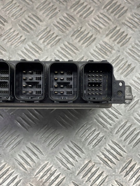 фото №5, Bmw (oem) 2395695 5' g30 m550i модуль блок управления двигателем (эбу, мозги двигателя, контроллер двигателя) n63b44c 4.4 v8