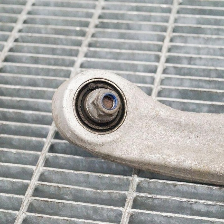 фото №5, Audi a5 s5 8ta задний правые рычаг 8k0505324h 3.0 бензин 245kw 2014