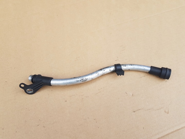 фото №1, Трубка щупа масла / audi a2 1.4 tdi amf 75km / 8z0115703c / оригинал