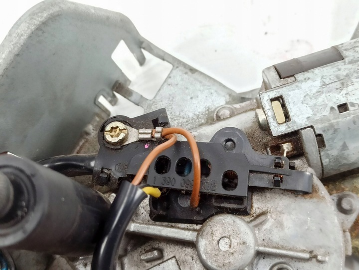 фото №13, Mercedes-benz ml w163 1999 двигунчик двірники скла задньої