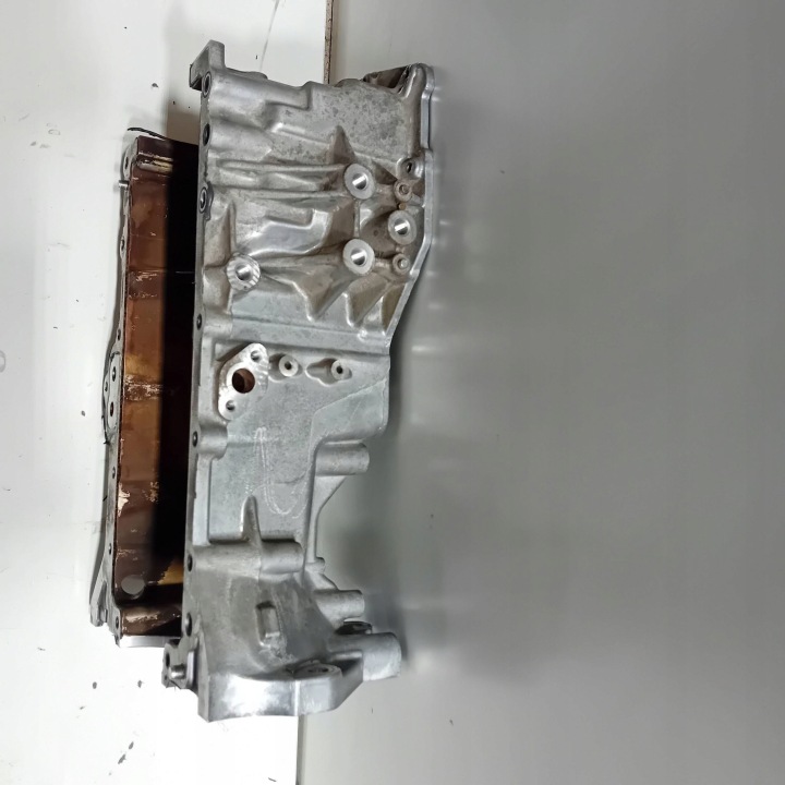 фото №13, Hyundai kia 1.6 бензин піддон масла масла 211352b700