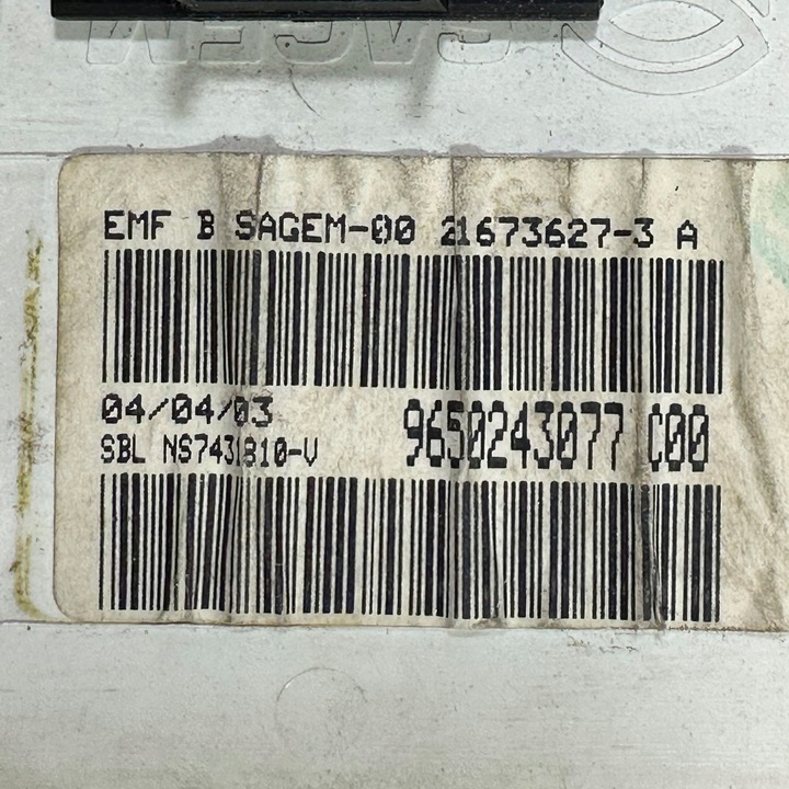 фото №3, Дисплей часы peugeot 307 9650243077