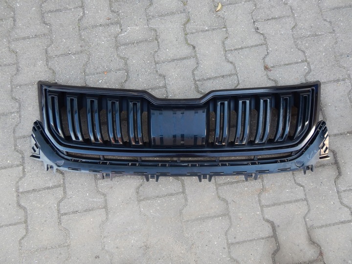 фото №1, Решітка радіатора решітка skoda kodiaq 565853653 нова оригінал