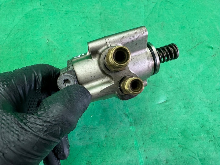 фото №9, Насос помпа топлива 07l127026a audi s6 c6 5.2 fsi v10 06- bxa 435km