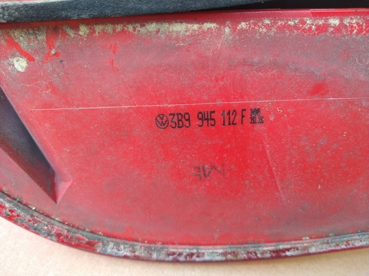 фото №6, Лампа задняя правая 3b9945112f vw passat b5 универсал 96-00