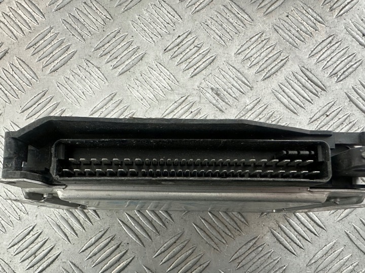 фото №8, Audi a8 d2 3.7 модуль модуль управления abs 4d0907379n 0265109045