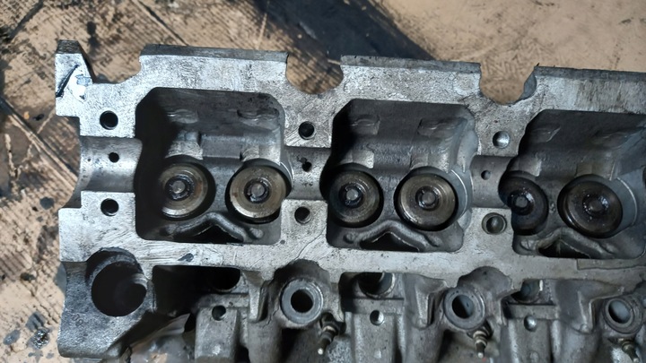 фото №10, Головка двигателя renault laguna 2.0 16v