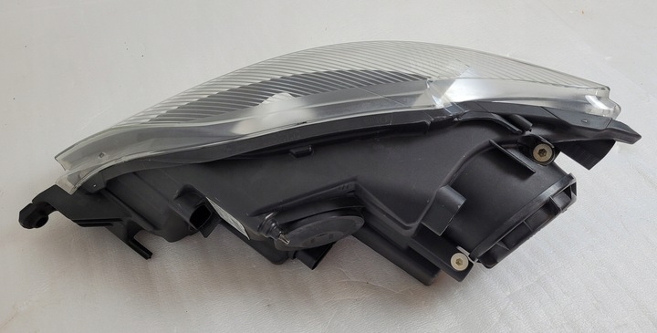 фото №9, Лампа права звичайна vw golf plus 5m1 2009-2012