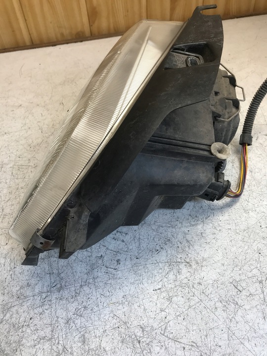 фото №6, Лампа правый перед seat arosa 6h1941016c европа