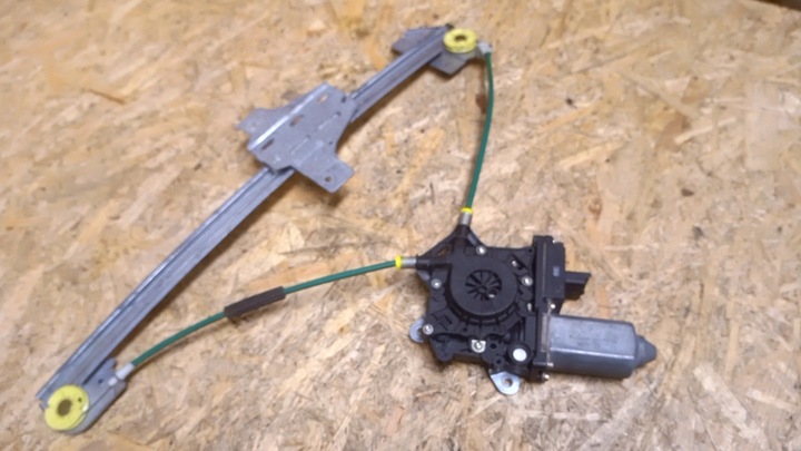 фото №12, Citroen c8 2,0 16v 2004 подъемник стекла el