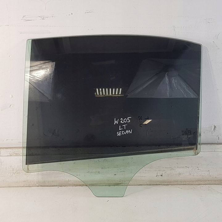 фото №1, Стекло дверь левый зад mercedes w205