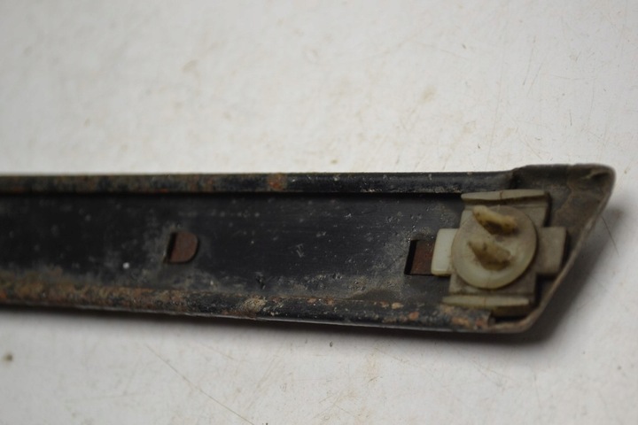 фото №7, Fiat 125p планка крыльев левый перед