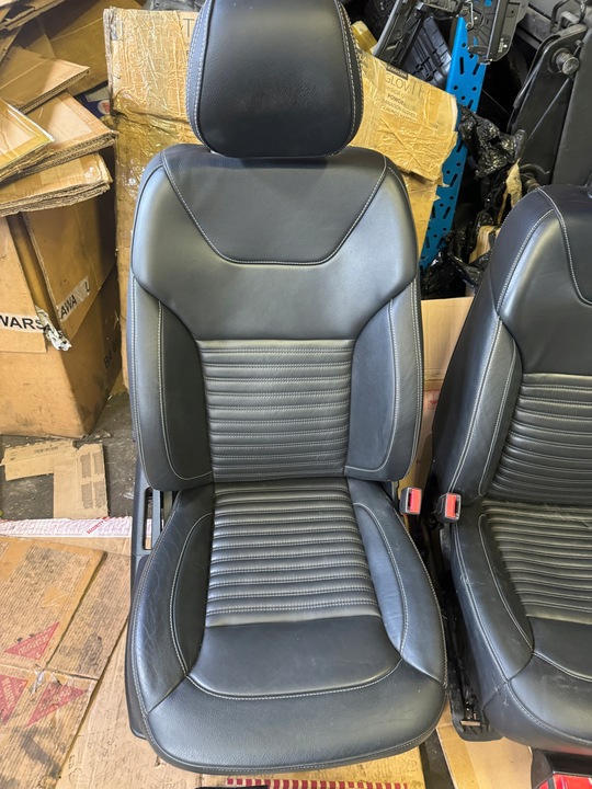 фото №11, Mercedes w166 gle amg шкіра оббивка сидіння диван сидіння комплект 2017r