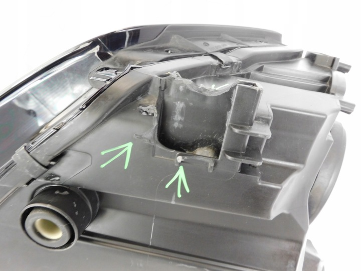 фото №7, Лампа левая ксенон led audi tt tts 8s0941005c