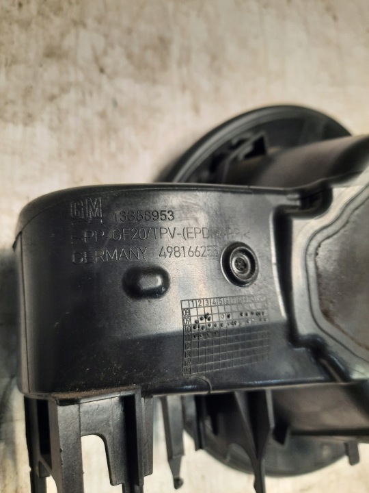 фото №8, Крышка заливка топлива крышка opel astra iv j 2009- 5d hb 13375739 z190