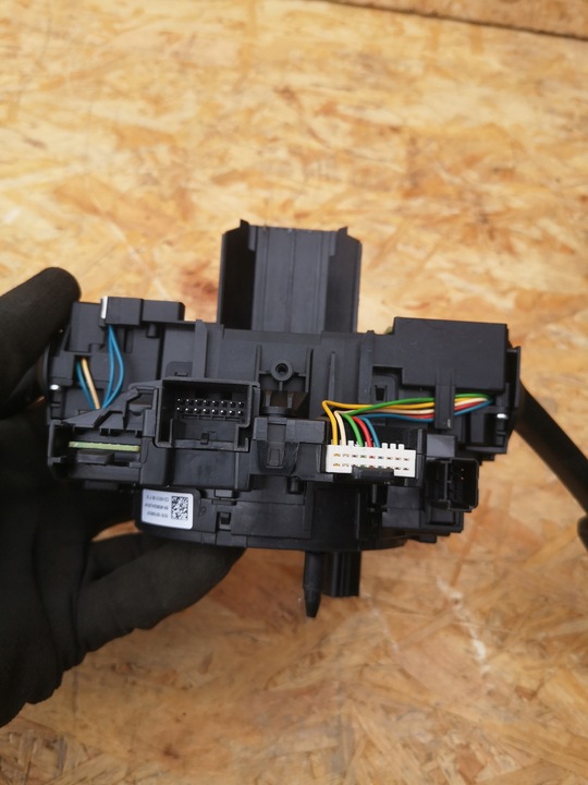 фото №7, Seat ateca стрічка підкермові важелі перемикач 5q0953549f