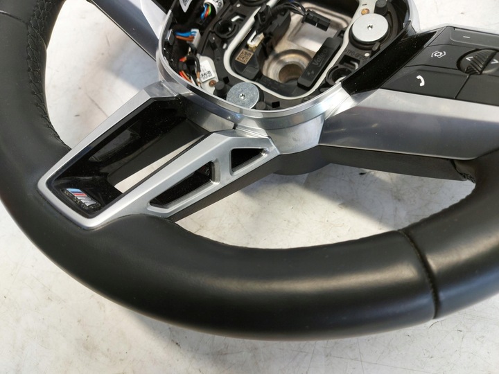 фото №6, Bmw u06 220d руль мультифункция 8747647 05