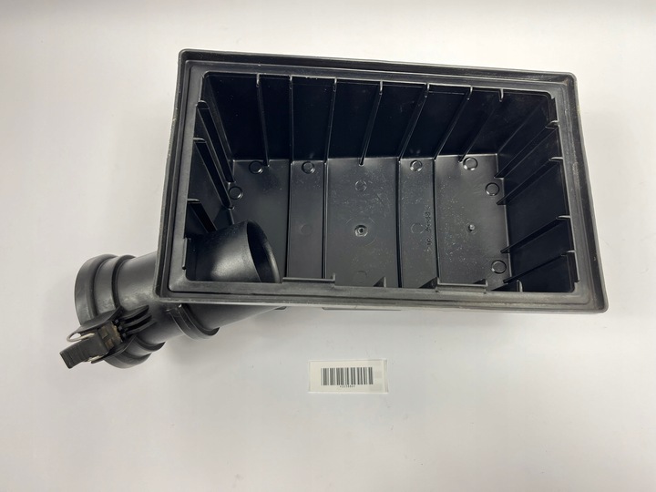 фото №8, Корпус фільтра повітря верхня mercedes w124 e220 220e 220ce 220te 2.2 220