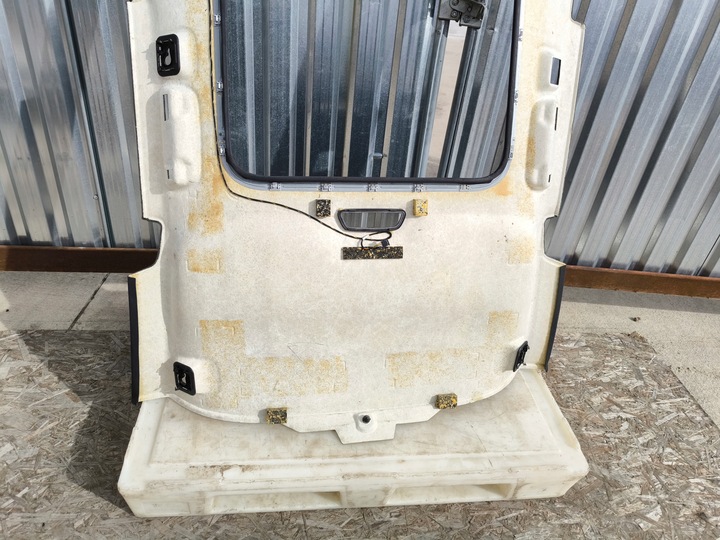 фото №11, Потолок audi a4 b9 s line avant универсал 8w9867506j rv8 панорама