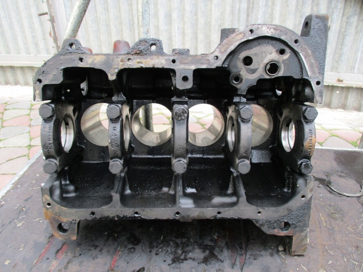 фото №13, Audi 80 b2 1.6 d блок  двигуна 068103021g код jk