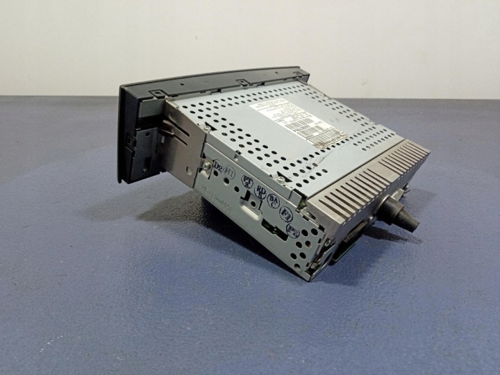 фото №5, Mitsubishi colt vi z30 04- магнитола i магнитола mr587702