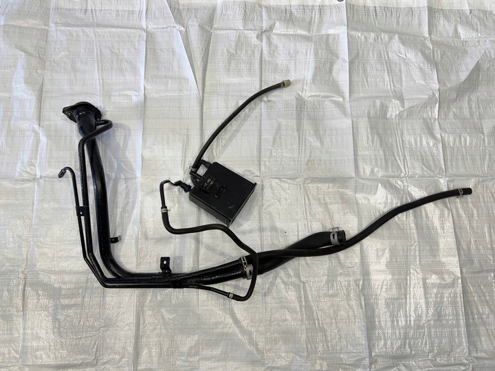 фото №1, Suzuki swift mk8 1.2 заливна горловина пального