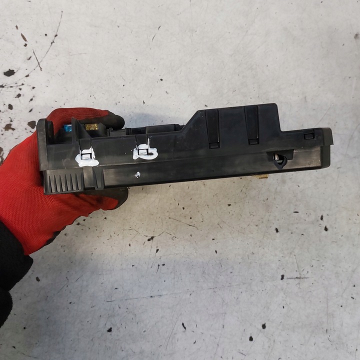 фото №6, Peugeot 307 коробка модуль bsi valeo 9651197680 9651196980