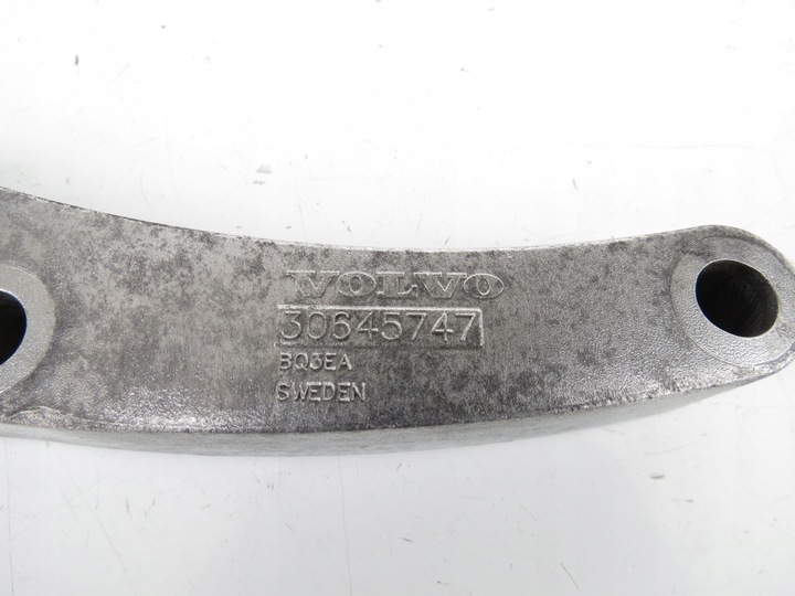 фото №7, Кронштейн лапи двигателя 30645747 volvo s80 ii xc90 i 4.4 v8 b8444s