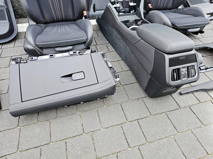 фото №7, Maserati grecale средство сиденья диван обшивки